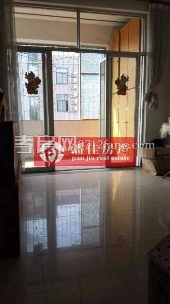 【潘佳房產(chǎn)推薦】【隆中鑫城南北通透 大陽臺129.5平精裝帶家電50萬】