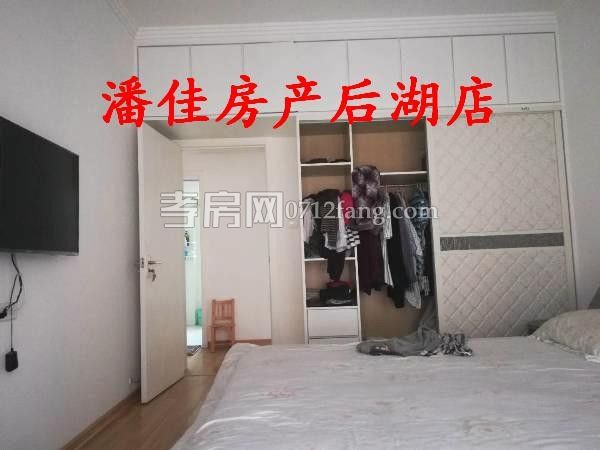 全州國際北區(qū)電梯房，經(jīng)典三房，簡裝修，贈(zèng)送家電拎包入住75萬急售