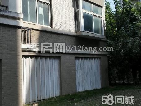 長征路車所旁小康新村4樓152平中等裝修60萬看中可小刀