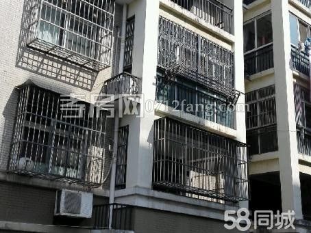 長征路車所旁小康新村4樓152平中等裝修60萬看中可小刀