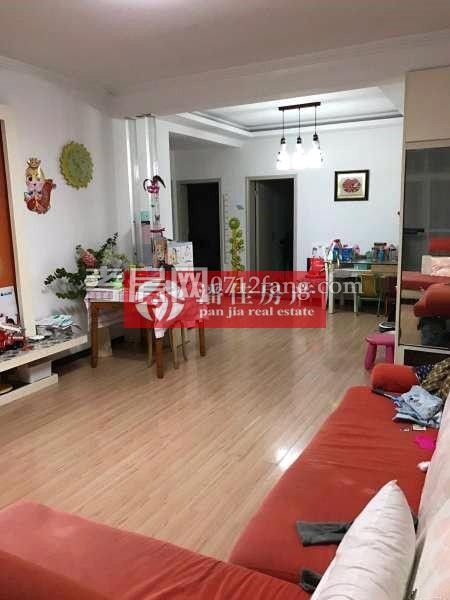 泰陽城精裝房3室2廳1衛(wèi)53萬