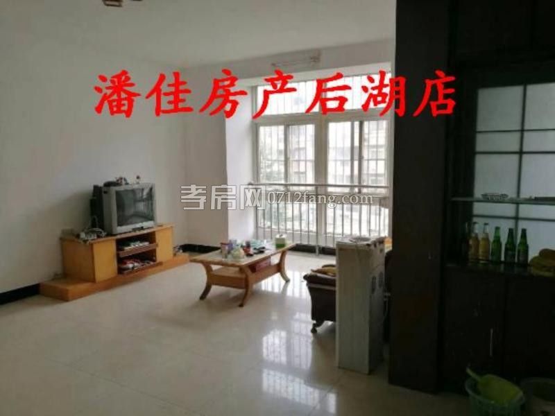 滿兩年北京二路玉泉 旁144.5平3樓