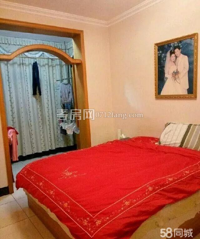 满二国贸酒店1室1厅39平精装修带租出售22万