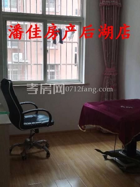 全州國際北區(qū)電梯房，經(jīng)典三房，簡裝修，贈(zèng)送家電拎包入住75萬急售