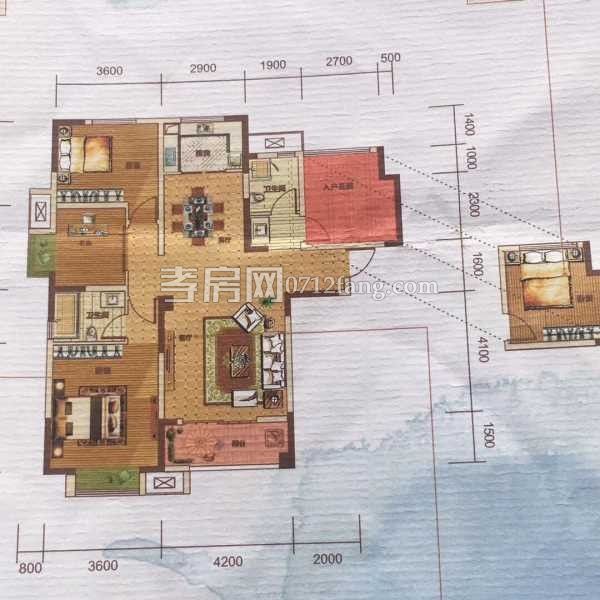 孝柴小區(qū)電梯房2室2廳1衛(wèi)97平精裝修九成新