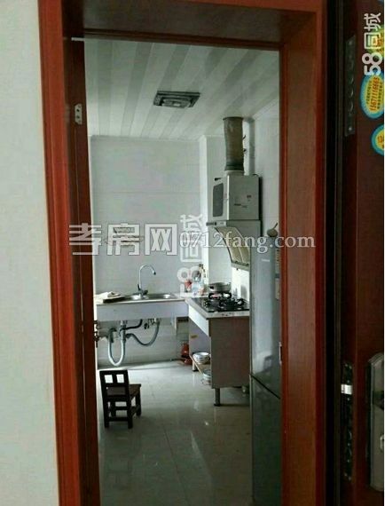 掛口小區(qū)3室2廳1衛(wèi)131㎡簡單裝修2/6樓家具電器一應俱全拎包入住，500元/月