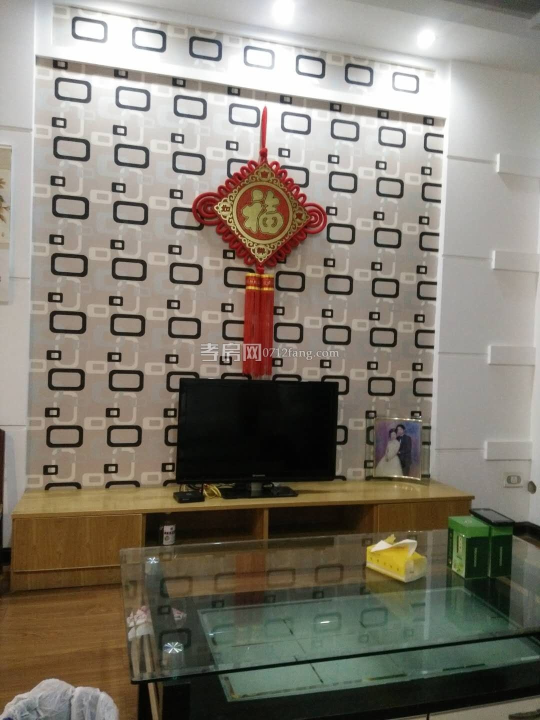 錦繡后湖三室二廳二衛(wèi)，精裝修拎包入住