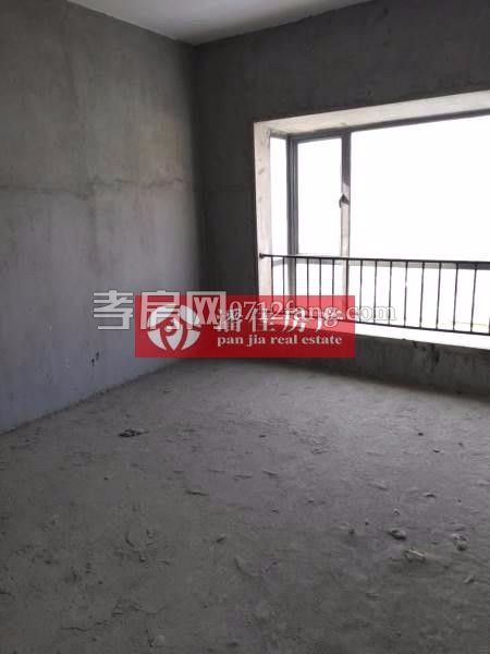 【潘佳房產(chǎn)推薦】送20平景觀(guān)房！全天采光！香港城4室2廳2衛(wèi)僅80萬(wàn)