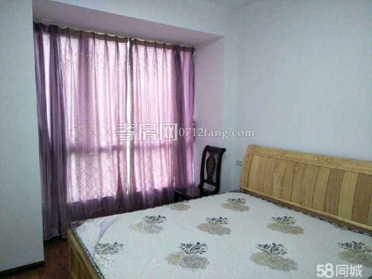 孝感東站銅雀臺(tái)