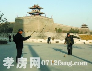 武漢市房管局：商品房銷量連續(xù)兩月下降30% 調(diào)控朝預(yù)期方向發(fā)展