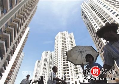武漢新房上市將持續(xù)到11月中旬 建議購房者等待降價