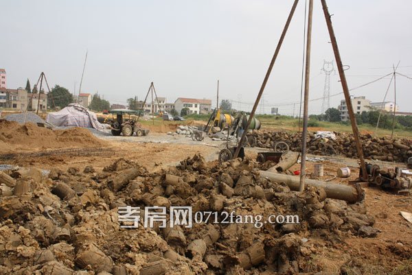 正在施工的2&mdash;&mdash;7号楼