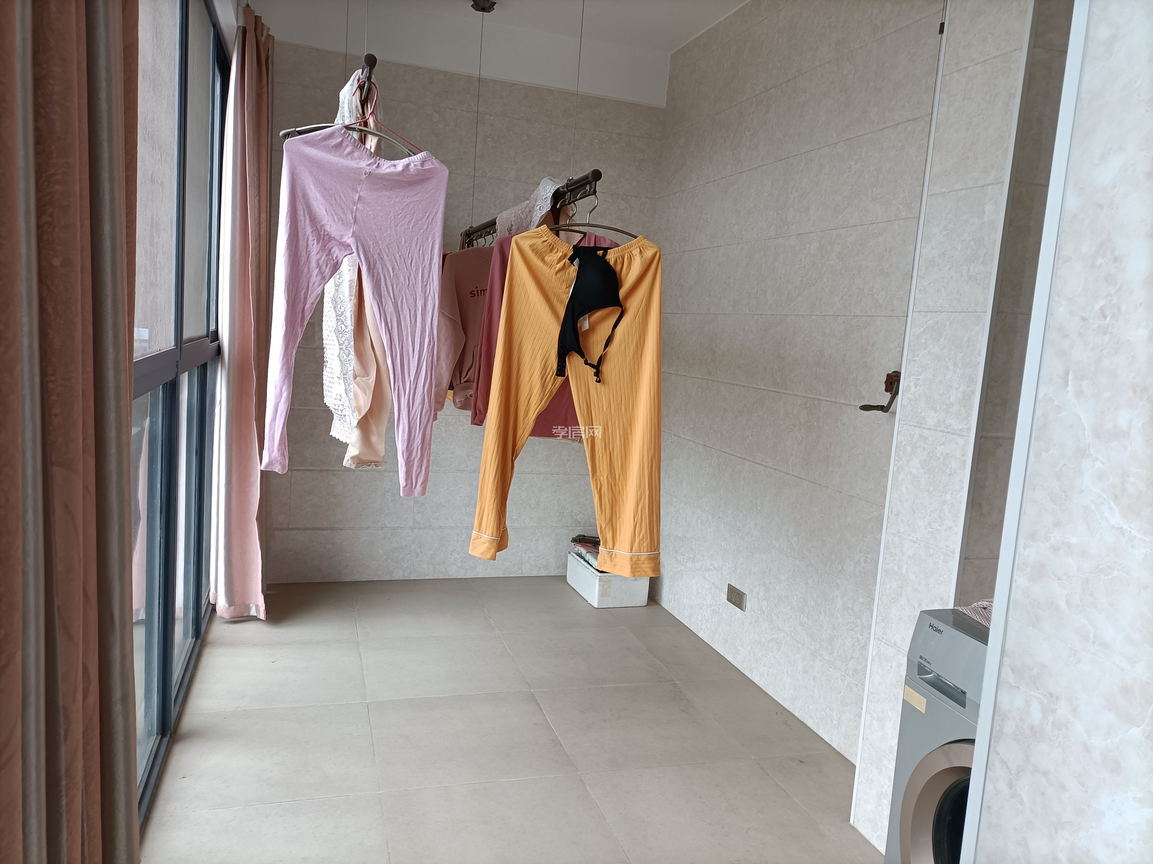 萬(wàn)達(dá)商圈，民邦槐蔭東岸，精裝修，黃香路 