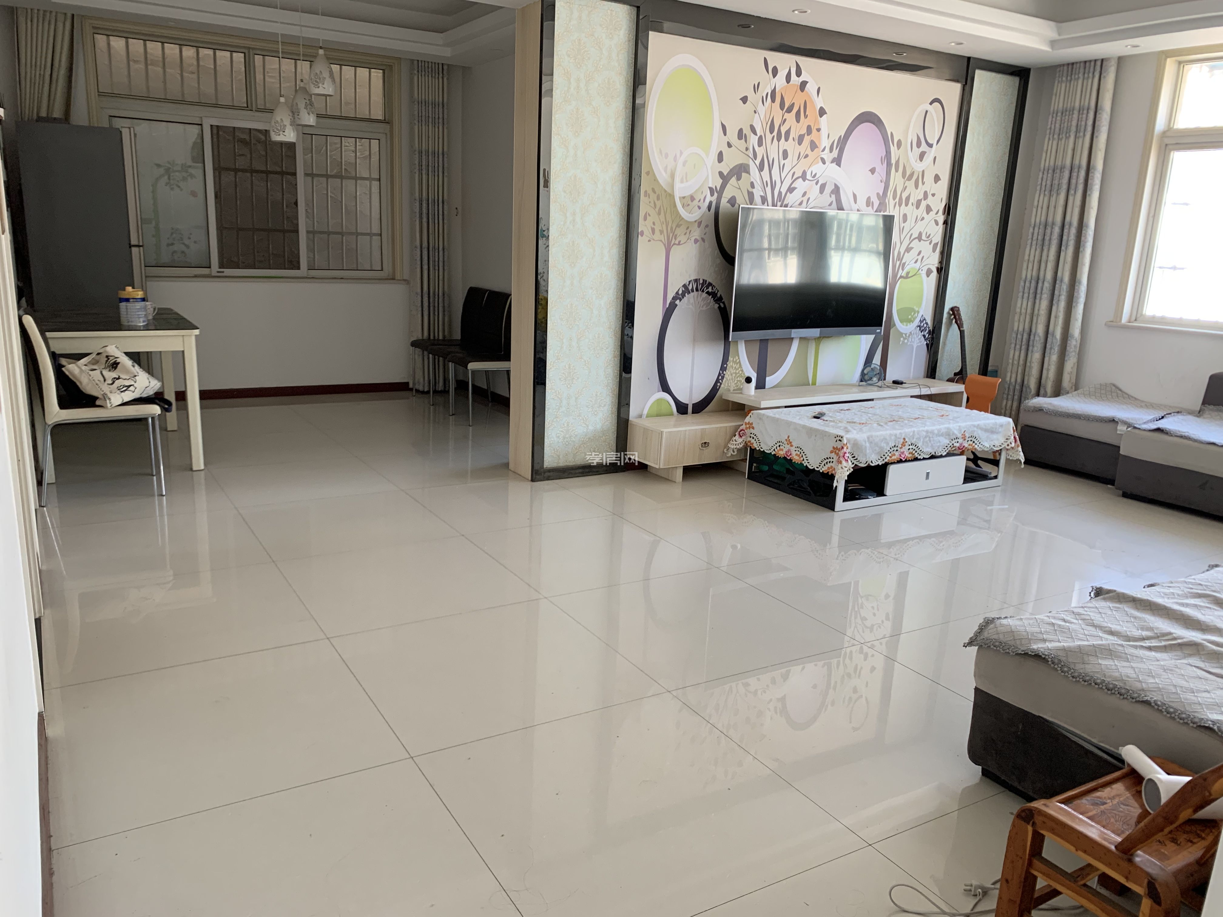 華夏龍城對(duì)面 遠(yuǎn)大社區(qū)