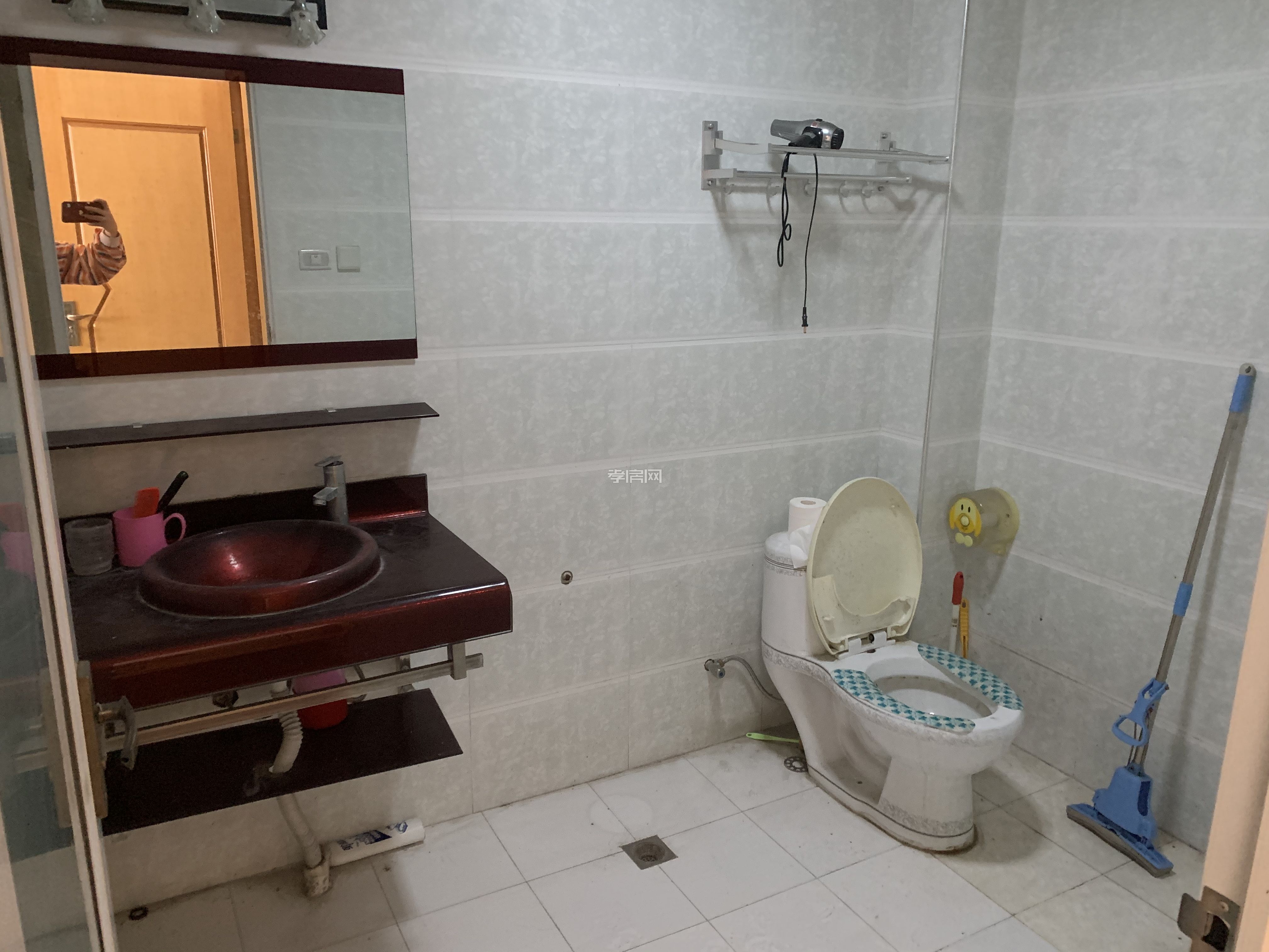 體育東路肖家小灣大4房出租