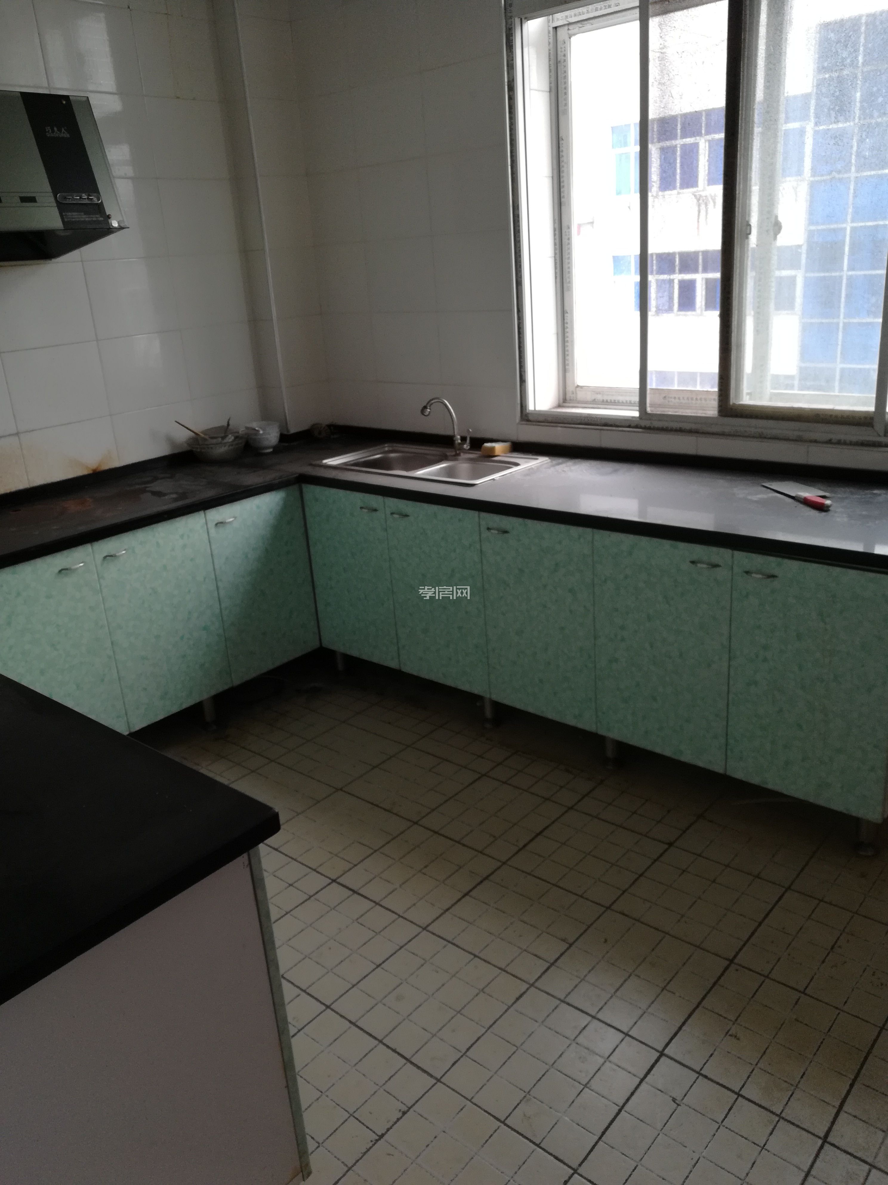 900元/月租118平米之長征一路與園林路交匯處新房