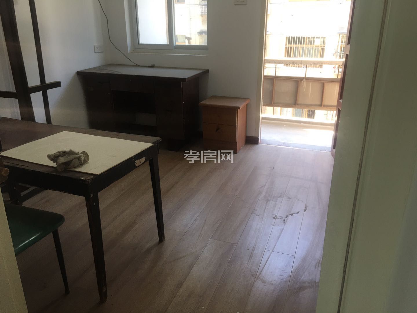 建設(shè)路疾控 對(duì)面三房出售