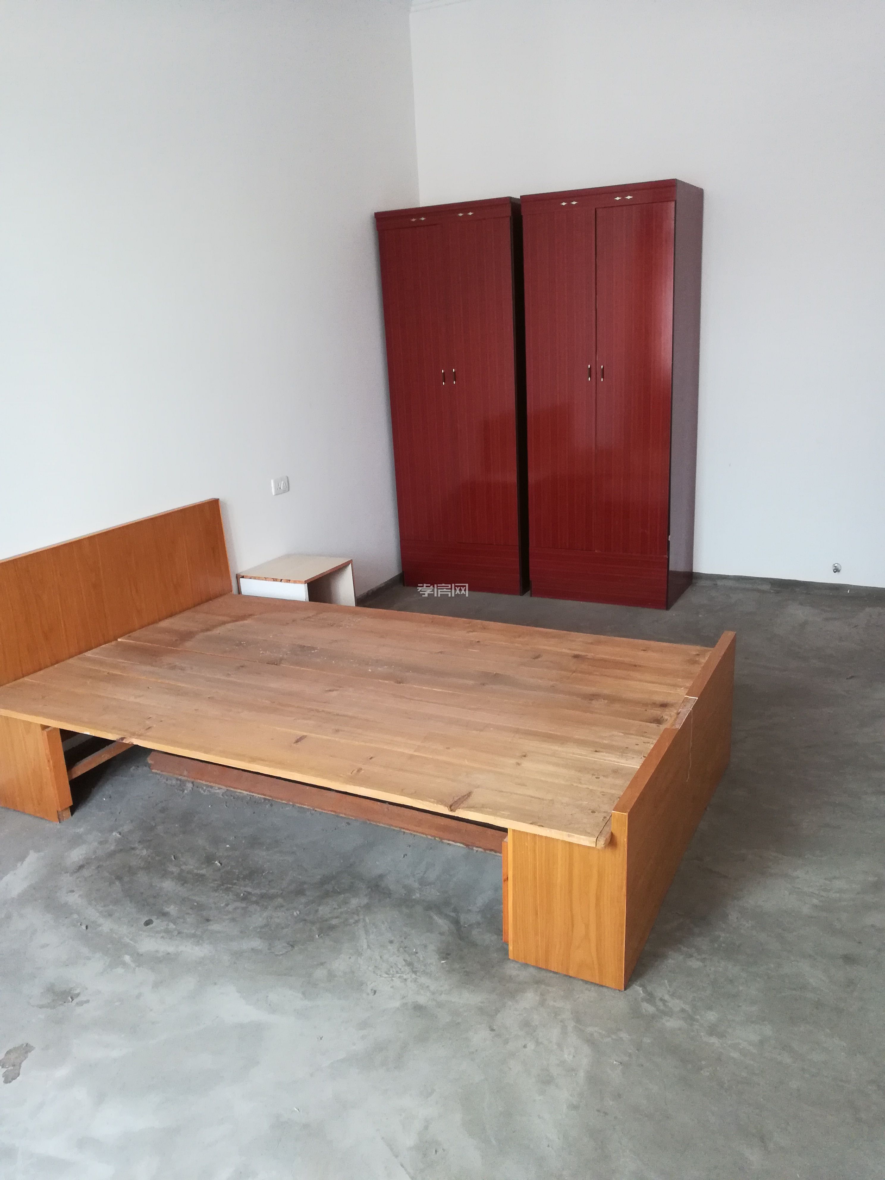 900元/月租118平米之長征一路與園林路交匯處新房