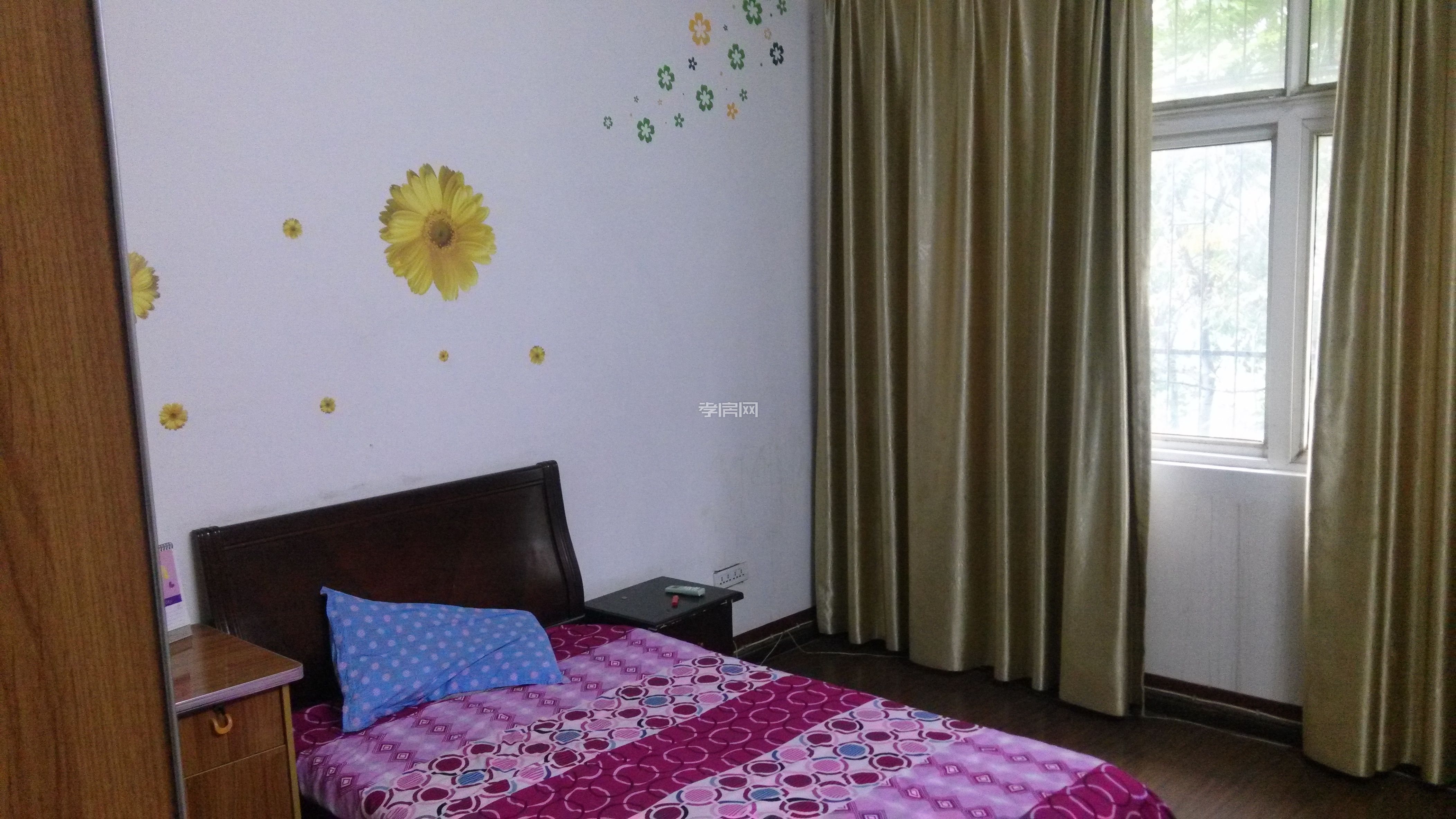 北京一路孝感曬書(shū)臺(tái)旁熊咀小區(qū)