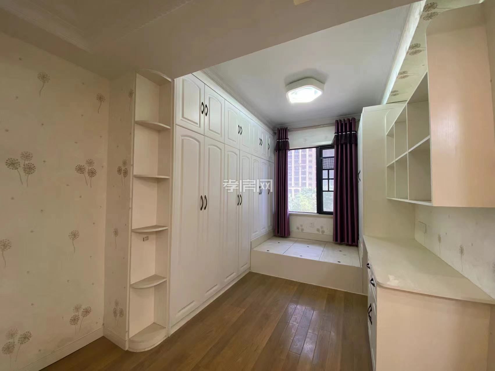 萬達(dá)旁全屋定制精裝房南北雙陽臺(tái)性價(jià)比房源