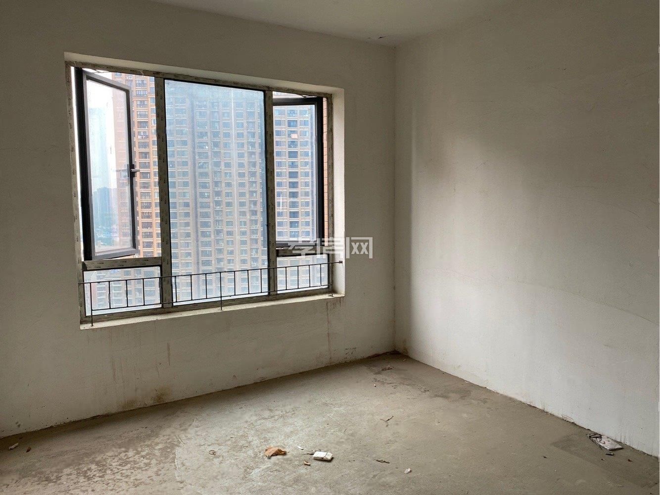 中建國(guó)際中園尚都104平三房南北通透樓層好采光好澴川 