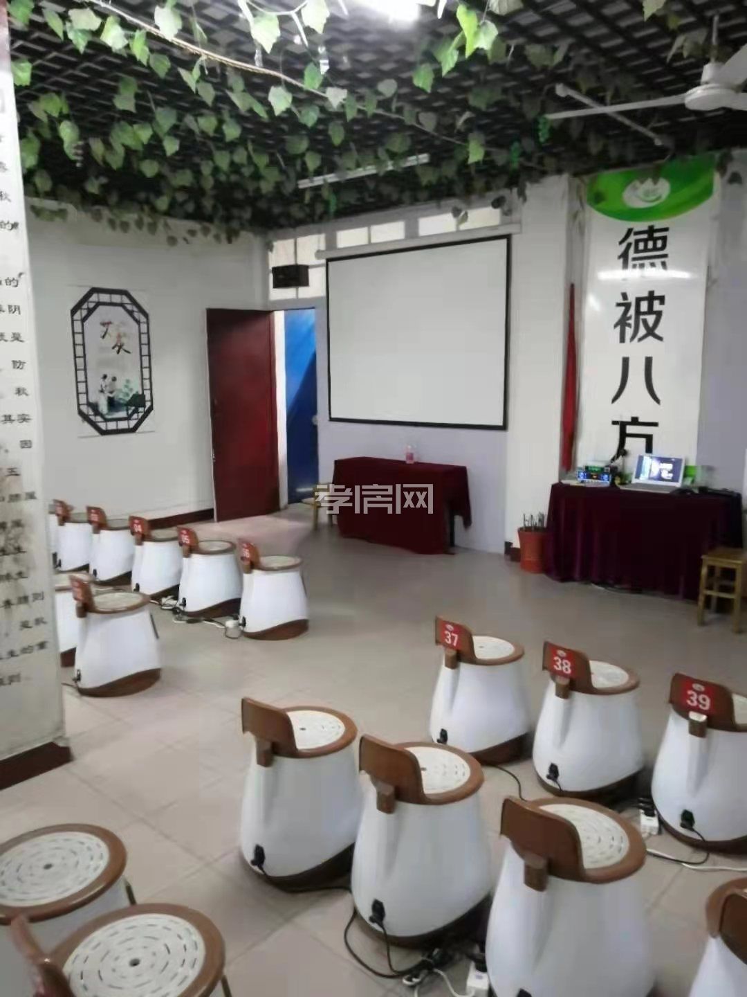 孝感市嚴(yán)橋菜市場迎賓路58號(hào)門面房急售