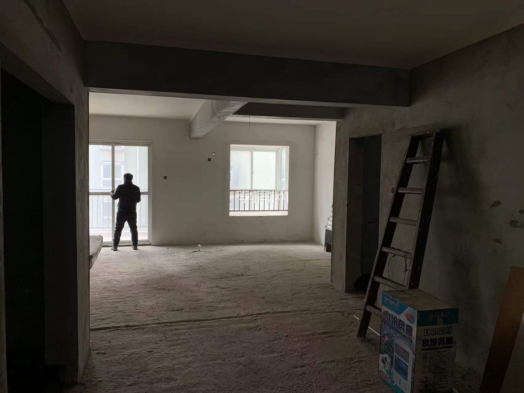 房東急售?。。。。。。?！