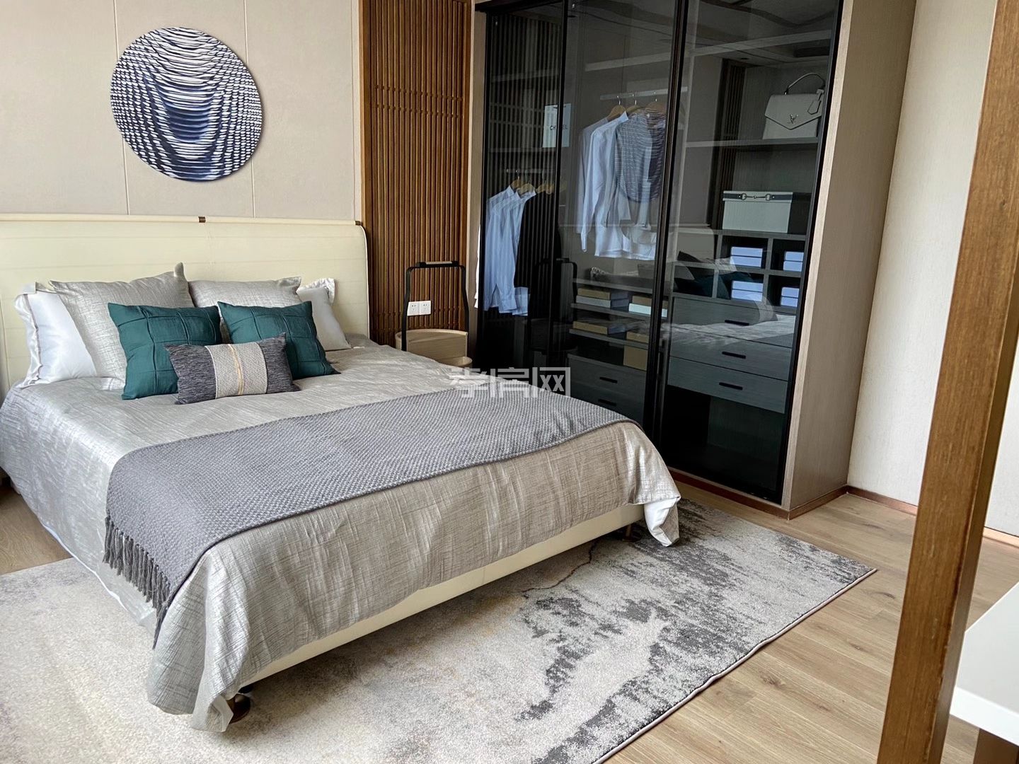 不限購別墅 付37萬起滿足你的別墅夢贈送100平+24平露臺