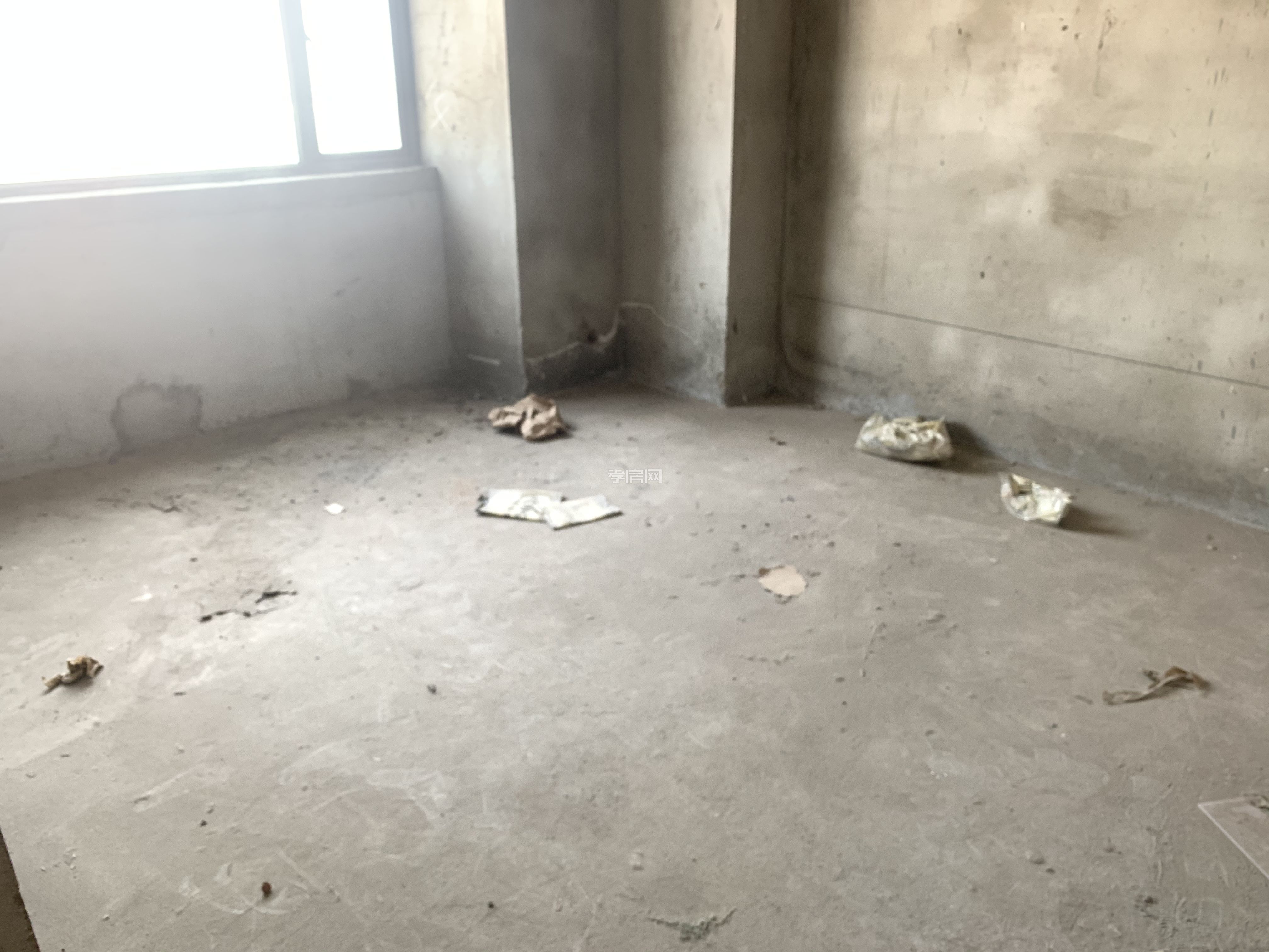 玉泉楚環(huán)保麗國(guó)際廣場(chǎng)電梯房2房69平44萬