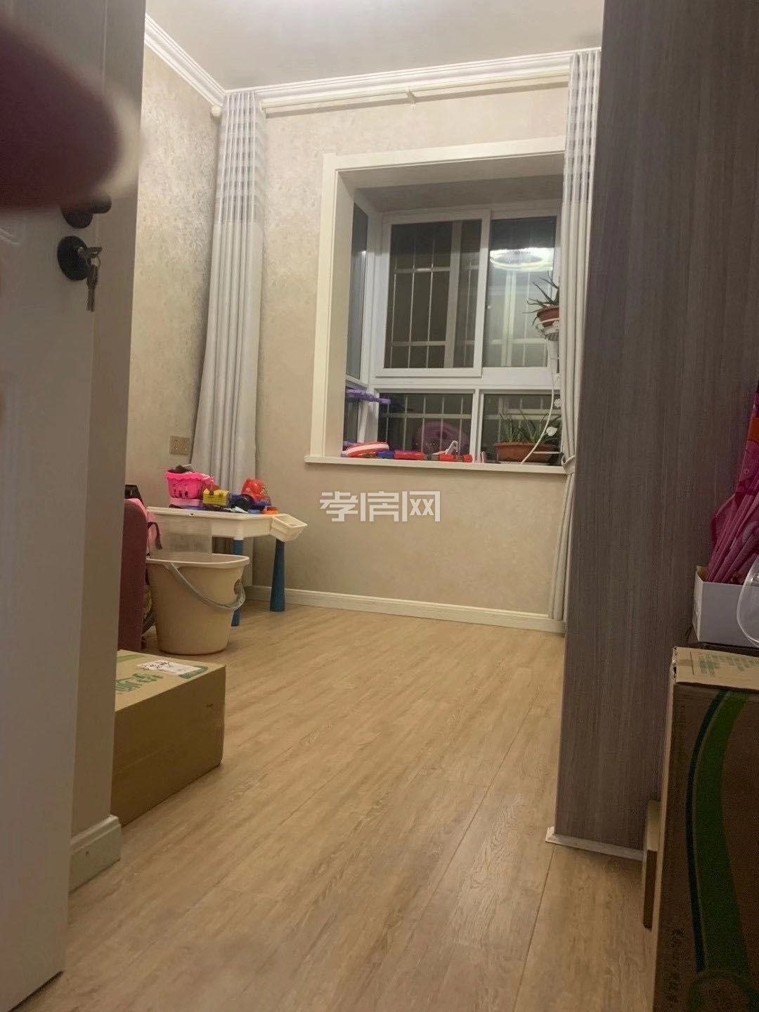 永新世家后湖公園旁精裝修電梯房拎包入住